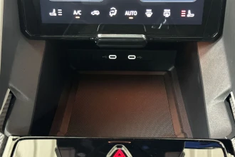 Vehicle Thumbnail 43