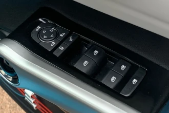 Vehicle Thumbnail 39