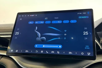 Vehicle Thumbnail 36