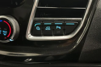 Vehicle Thumbnail 32