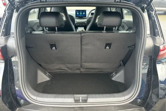 Vehicle Thumbnail 17