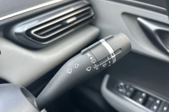 Vehicle Thumbnail 35