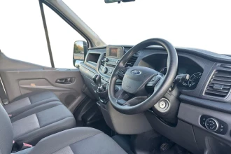 Vehicle Thumbnail 12