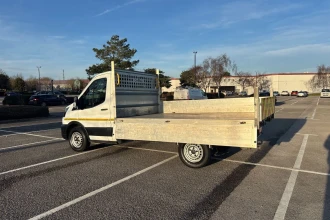 Vehicle Thumbnail 18