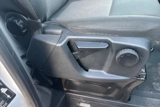 Vehicle Thumbnail 46