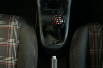 Vehicle Thumbnail 33
