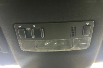 Vehicle Thumbnail 34