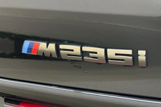 Vehicle Thumbnail 19