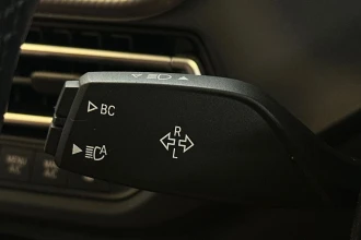 Vehicle Thumbnail 30