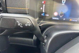 Vehicle Thumbnail 34
