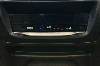 Vehicle Thumbnail 44