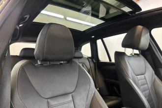 Vehicle Thumbnail 45