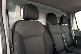 Vehicle Thumbnail 16