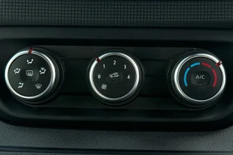 Vehicle Thumbnail 33