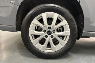 Vehicle Thumbnail 23