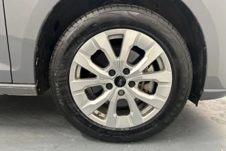 Vehicle Thumbnail 24