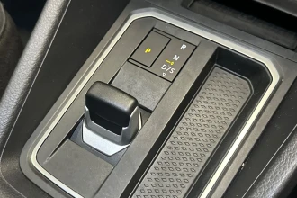 Vehicle Thumbnail 32