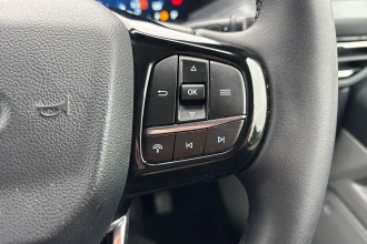 Vehicle Thumbnail 26