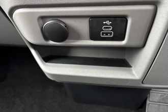 Vehicle Thumbnail 49