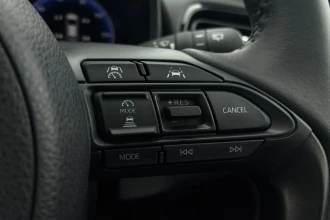 Vehicle Thumbnail 31