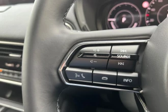 Vehicle Thumbnail 16