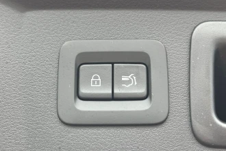 Vehicle Thumbnail 35