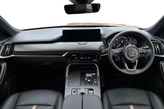 Vehicle Thumbnail 11