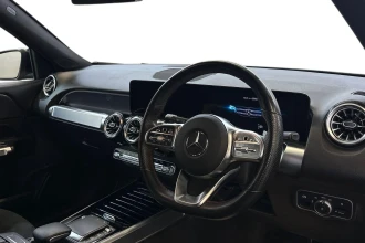 Vehicle Thumbnail 12