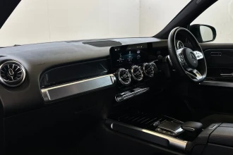 Vehicle Thumbnail 14