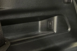 Vehicle Thumbnail 19