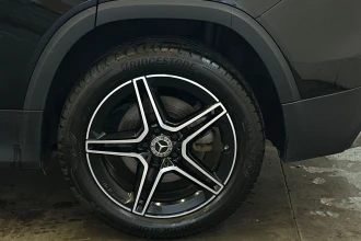 Vehicle Thumbnail 11