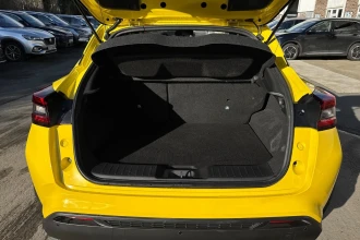 Vehicle Thumbnail 17