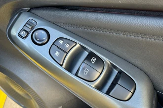 Vehicle Thumbnail 26