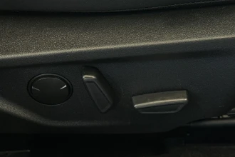 Vehicle Thumbnail 23