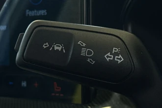 Vehicle Thumbnail 28