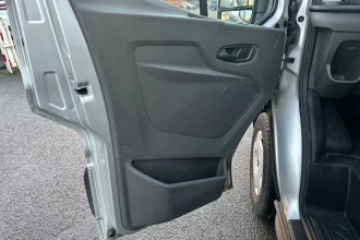 Vehicle Thumbnail 21