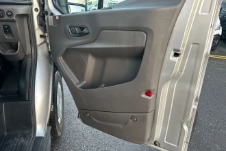 Vehicle Thumbnail 35