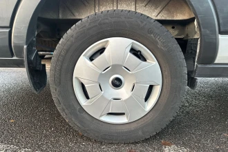 Vehicle Thumbnail 36