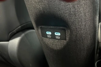 Vehicle Thumbnail 15