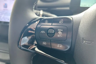 Vehicle Thumbnail 24