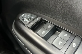 Vehicle Thumbnail 26