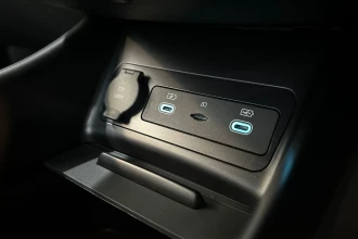 Vehicle Thumbnail 32