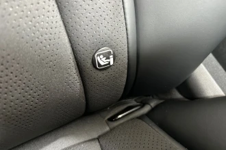 Vehicle Thumbnail 33