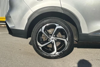 Vehicle Thumbnail 19