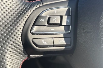 Vehicle Thumbnail 31