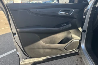 Vehicle Thumbnail 36