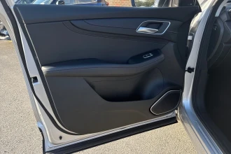 Vehicle Thumbnail 40