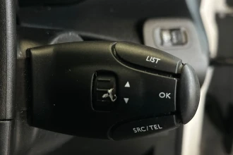 Vehicle Thumbnail 25