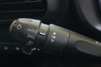 Vehicle Thumbnail 26