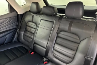 Vehicle Thumbnail 16